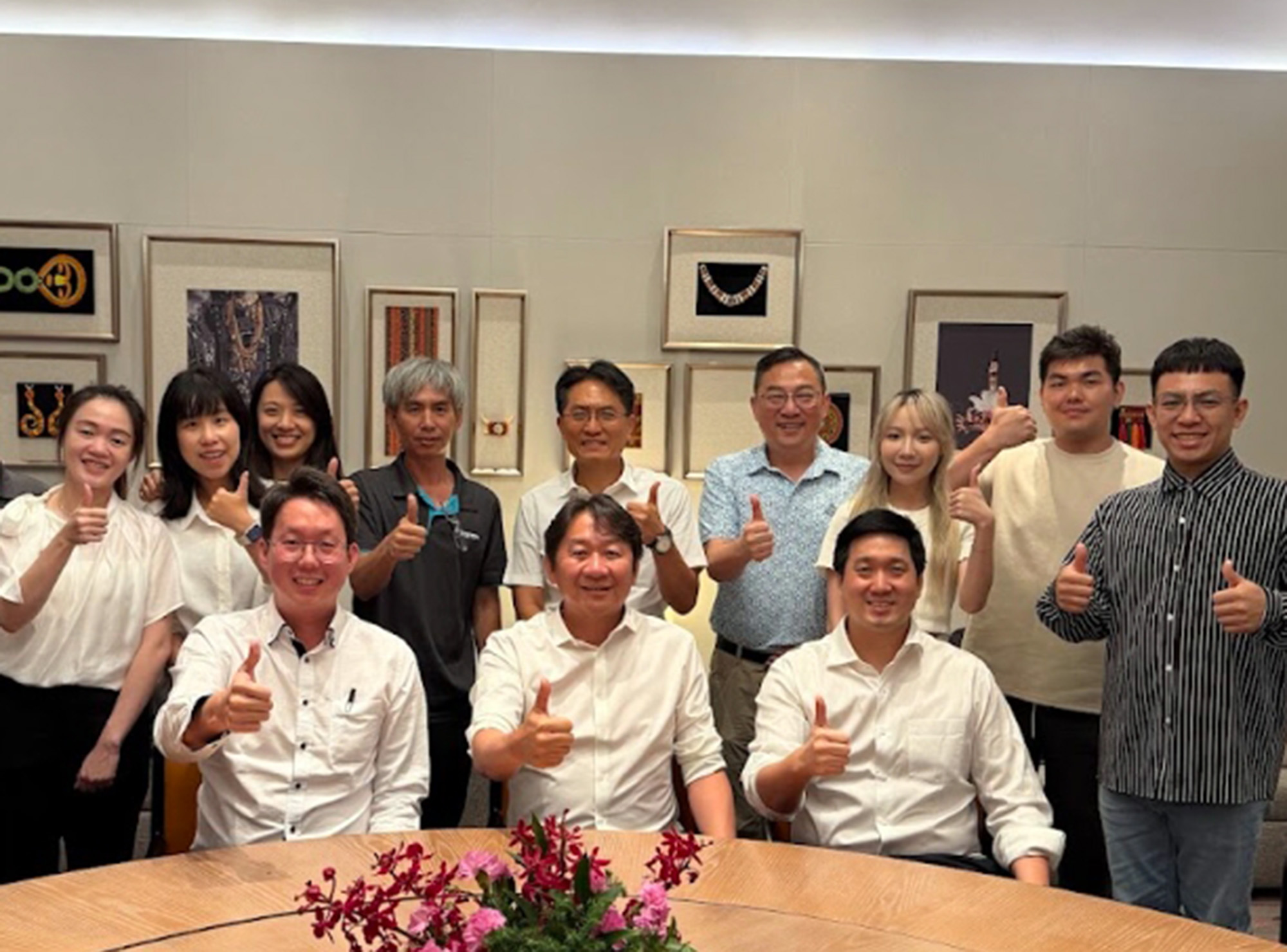 XTRITON and KCNS complete the exclusive distribution agreement signing ceremony