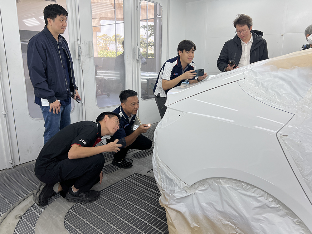 KCNS evaluates the spray performance of the XTRITON PG-90E Intelligent Spray Robot